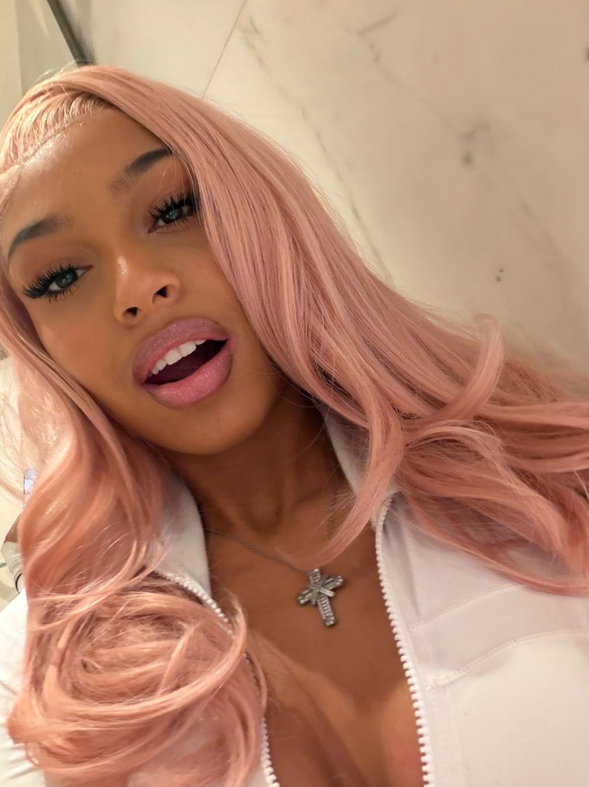 Luxury blend hair texture